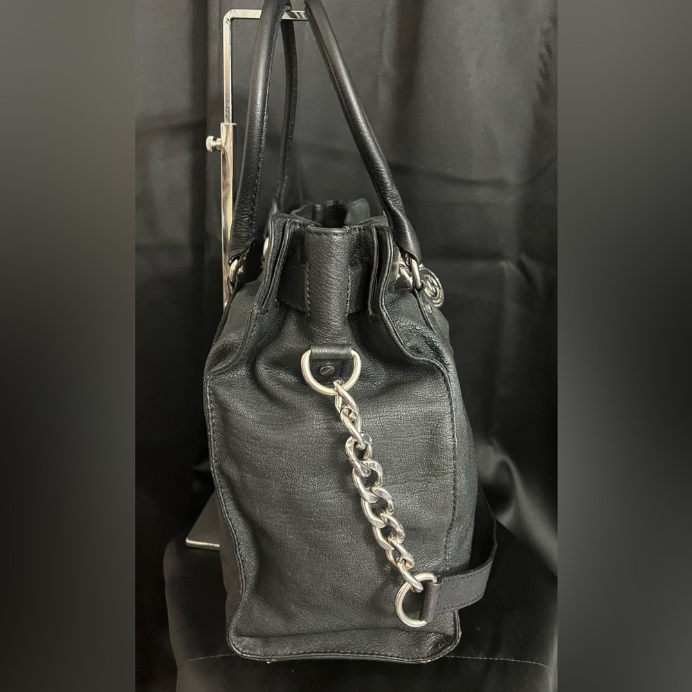 Micheal Kors Hamilton Tote/Satchel Navy W/Silver Hardware - Picture 6 of 16